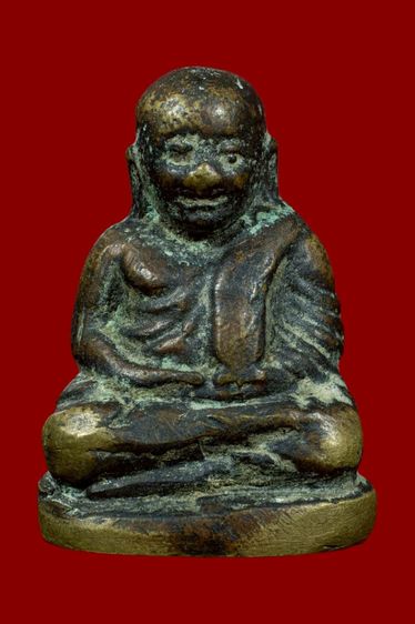 หลวงพ่อเงินเนื้อเก่ามาก