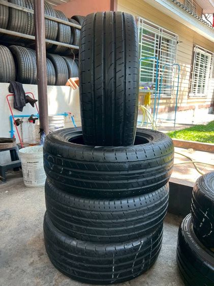 ยาง Continantal Uc6 235 60 18 เส้น 600 บาท