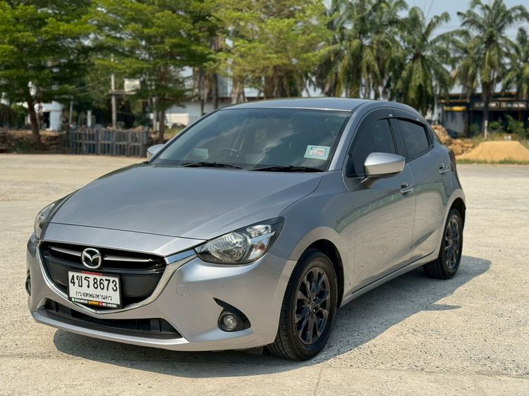 รถ Mazda Mazda 2 1.3 High Plus สี บรอนซ์เงิน