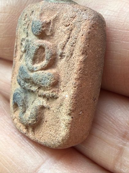 หลวงพ่อปาน วัดบางนมโค จ.อยุธยาฯ พิมพ์ขี่ไก่นิยมเนื้อดินเผาเก่าๆโบราณยุคต้นบล๊อคไม้ เก่าจริงถึงยุค พระเก่าๆ เหมาๆบ้านๆ พระคนแก่เก่าๆเก็บ รูปที่ 8