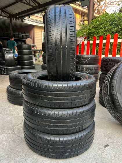ยาง Dunlop Ec300 185 65 15 เส้น 400 บาท สภาพดี