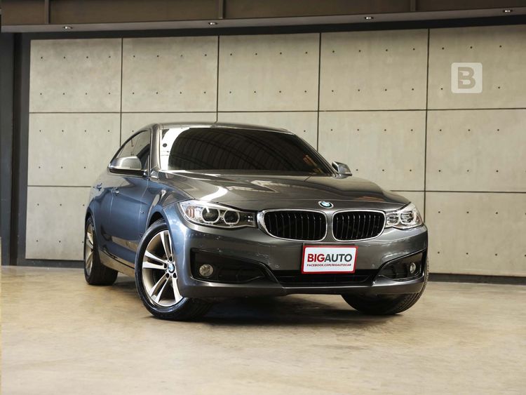 รถ BMW Series 3 320d สี เทา