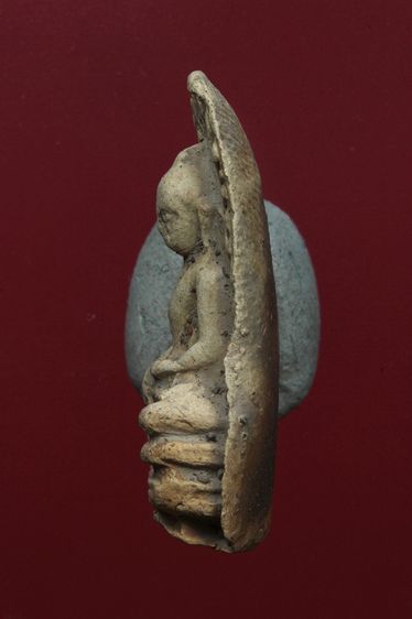 พระรอดลำพูนสวยๆค่ะเก่าค่ะ รูปที่ 4