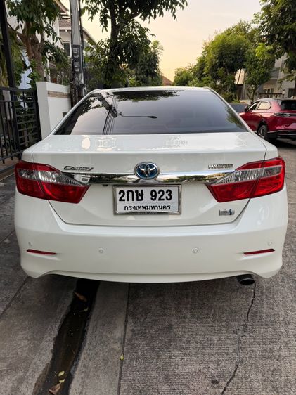 Toyota Camry 2012 2.5 Hybrid Sedan ไฮบริด ขาว รูปที่ 4