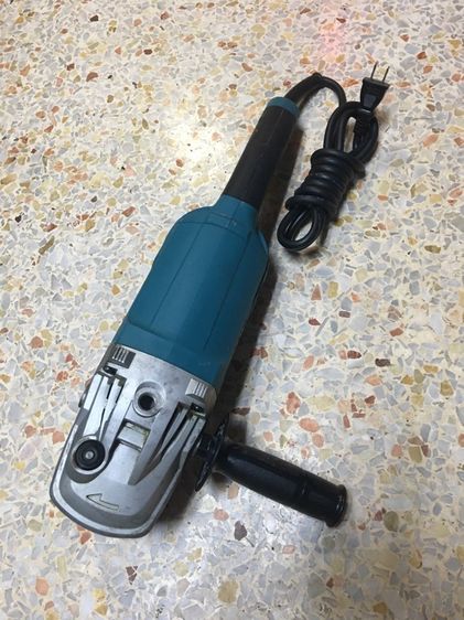 เครื่องเจียขัด maklta N9000 180mm ขนาด 7 นิ้วสภาพดีสวยพร้อมใช้งานแท้ รูปที่ 4