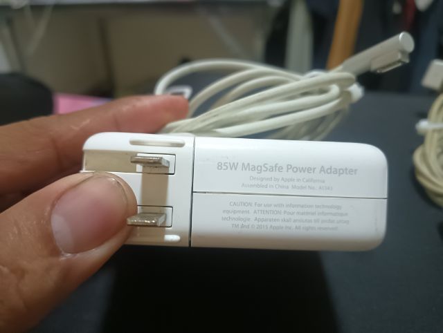 สายชาร์จ MacBook  magsafe สภาพพร้อมใช้ สายไม่ขาด รูปที่ 2