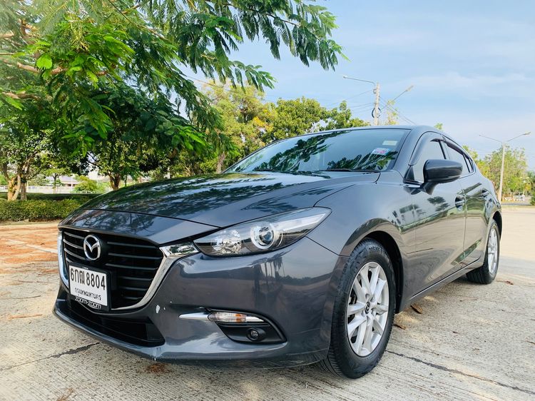รถ Mazda Mazda3 2.0 C Sports สี เทา