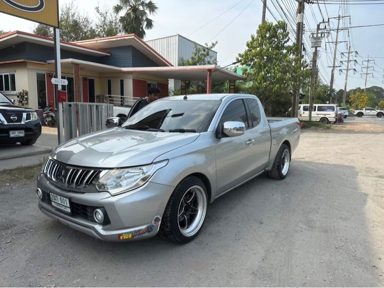 รถ Mitsubishi Triton 2.5 GLX สี เทา