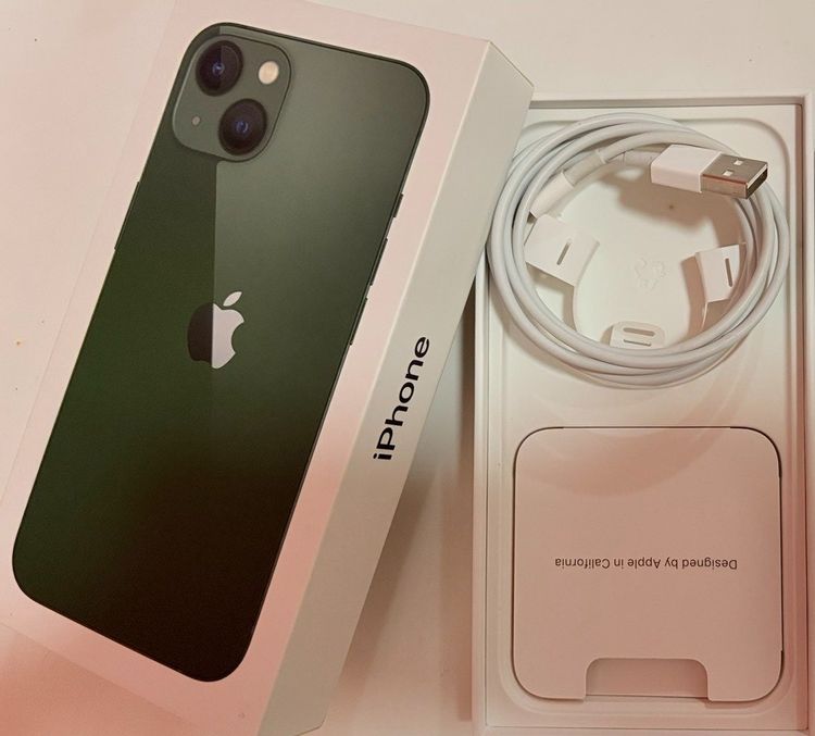 ขาย iPhone 13 สีเขียว (Green) 128GB เครื่องศูนย์ไทย สภาพสวย ครบกล่อง