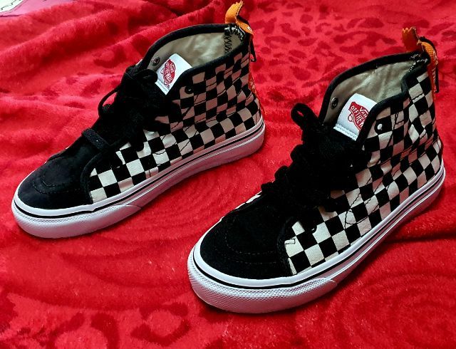 รองเท้าผ้าใบ VAN เด็กชาย ความยาวเท้า 21 ซม เหมือนใหม่ รูปที่ 3