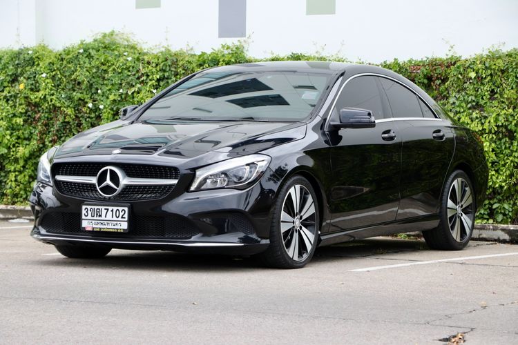 รถ Mercedes-Benz CLA-Class CLA200 สี ดำ