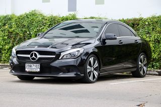 BENZ CLA200 TURBO ปี2017 วิ่ง 60,000km.