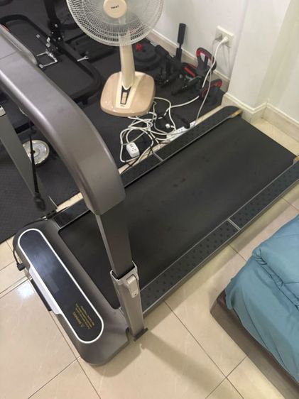 ลู่เดิน ลู่วิ่งไฟฟ้าพับเก็บได้ เหมือนใหม่ รูปที่ 3