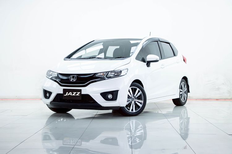 รถ Honda Jazz 1.5 SV สี ขาว