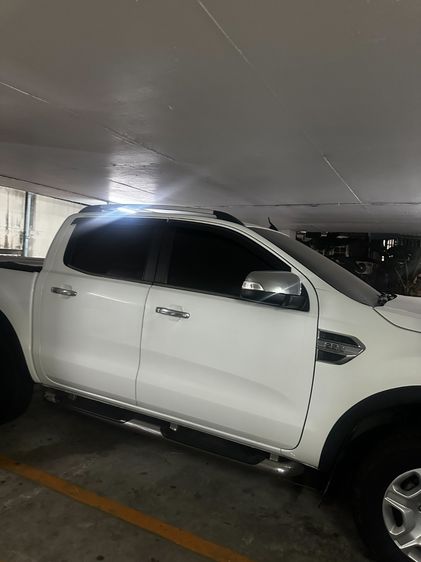 Ford Ranger 2017 2.2 Hi-Rider FX4 Pickup ดีเซล เกียร์อัตโนมัติ ขาว รูปที่ 4