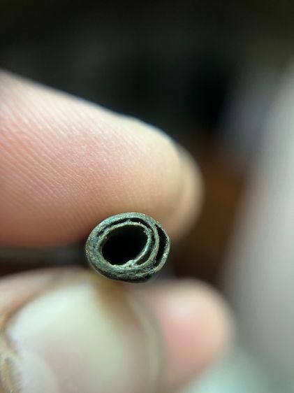 เปิดตะกรุด 5 นิ้วไม่ทราบที่(มีสินค้าหลายรายการกดเข้ามาดูในโปรไฟล์ได้เลย) รูปที่ 3