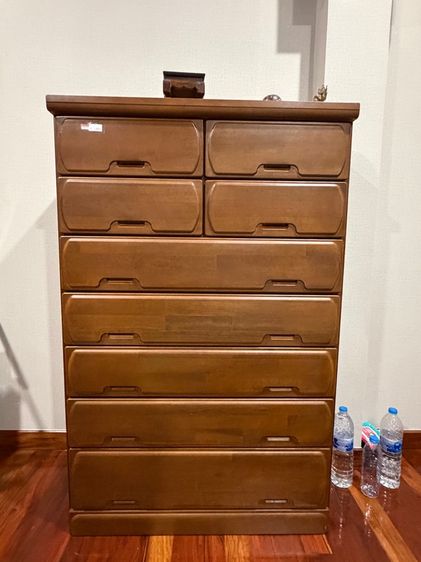 ตู้ลิ้นชักไม้ 