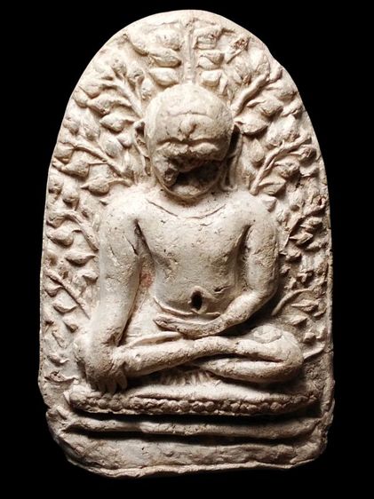 พระเปิมลำพูนเนื้อขาวครับ