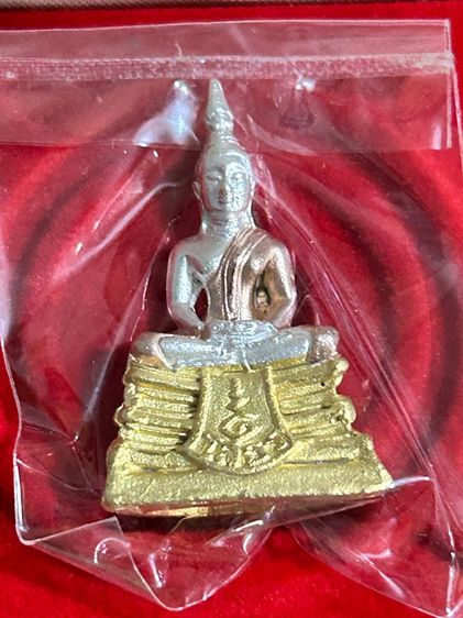 หลวงพ่อโสธรรุ่นกรมตำรวจ 80 ปีพร้อมกล่องเดิมกล่องหนังราคาองละ 650 บาทรวมส่งเก็บปลายทาง รูปที่ 14