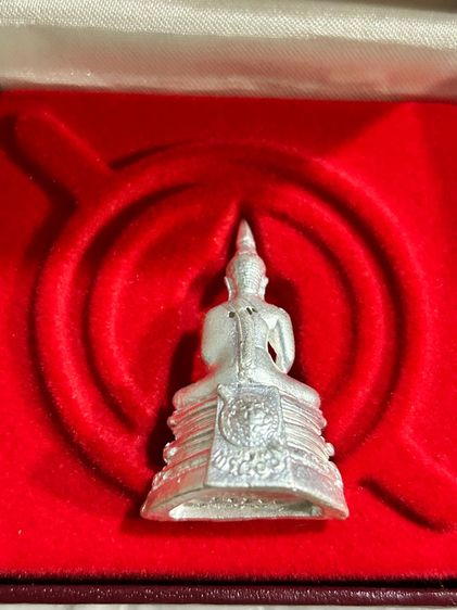 หลวงพ่อโสธรรุ่นกรมตำรวจ 80 ปีพร้อมกล่องเดิมกล่องหนังราคาองละ 650 บาทรวมส่งเก็บปลายทาง รูปที่ 9