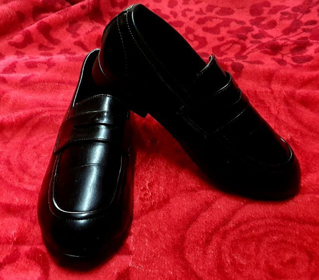 รองเท้าหนังเด็กชายสีดำ ความยาวเท้า 22 ซม เหมือนใหม่ด้านในนุ่มมาก รูปที่ 3