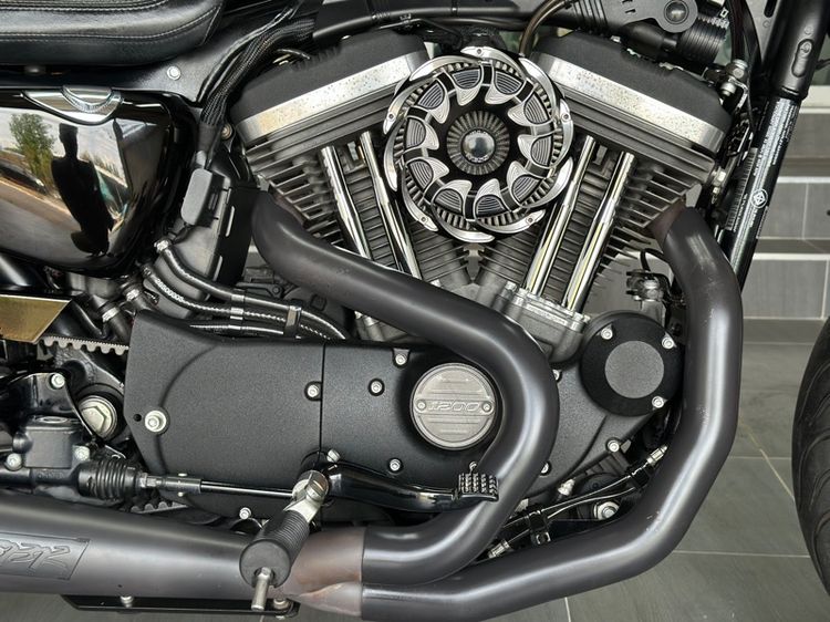 Harley-Davidson Roadster1200 ® ปี20 รูปที่ 6