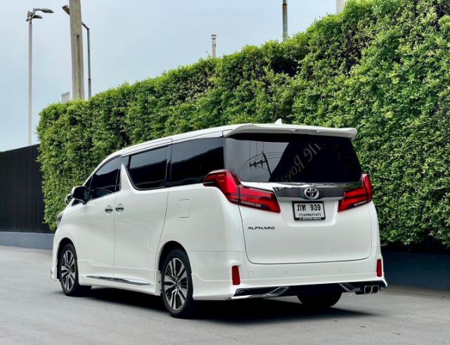 Toyota Alphard 2022 2.5 S C-Package Van เบนซิน เกียร์อัตโนมัติ ขาว รูปที่ 2