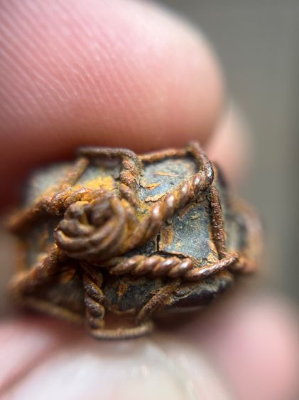 พระพุดไม้แกะลงรักไม่ทราบที่(มีสินค้าหลายรายการกดเข้ามาดูในโปรไฟล์ ได้เลยครับ) รูปที่ 8