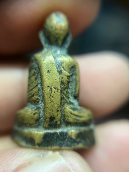 รูปหล่อหลวงพ่อพรหม(มีสินค้าหลายรายการกดเข้ามาดูในโปรไฟล์ได้เลยครับ) รูปที่ 3