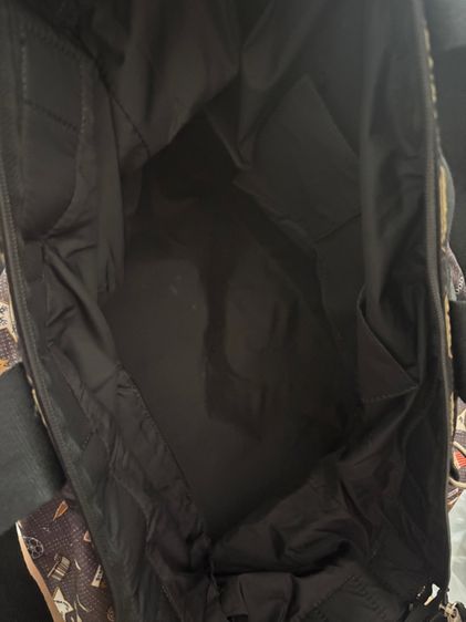 กระเป๋า LeSportsac ลาย Hollywood (Rare Print) สภาพดี พร้อมใช้งาน รูปที่ 5