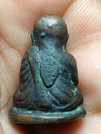 รูปหล่อหลวงพ่อเงิน รูปที่ 5