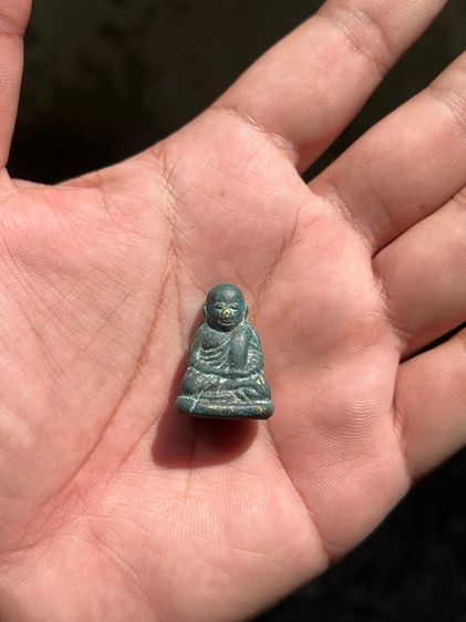 รูปหล่อหลวงพ่อเงินเก่า(มีสินค้าหลายรายการกดเข้ามาดูในโปรไฟล์ได้เลยครับ) รูปที่ 6