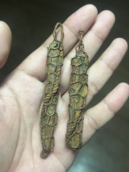 เปิดตะกรุดทองแดงถักลวดไม่ทราบที่ ยกคู่(มีสินค้าหลายรายการกดเข้ามาดูในโปรไฟล์ได้เลยครับ)