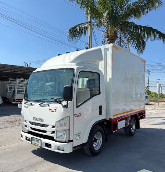รถ ISUZU NLR 130 แรง ปี 2563  รถห้างแท้  (4 ล้อไม่ติดเวลา) รุ่นใหม่ ไมล์น้อย รถสวย มือเดียว รูปที่ 2