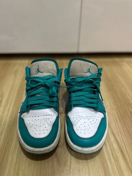 รองเท้า