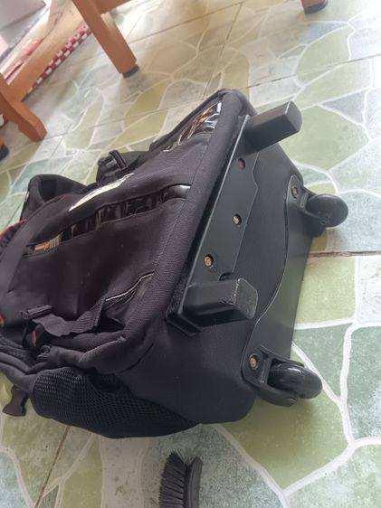 เป้สะพายแบบมีล้อลาก รูปที่ 16