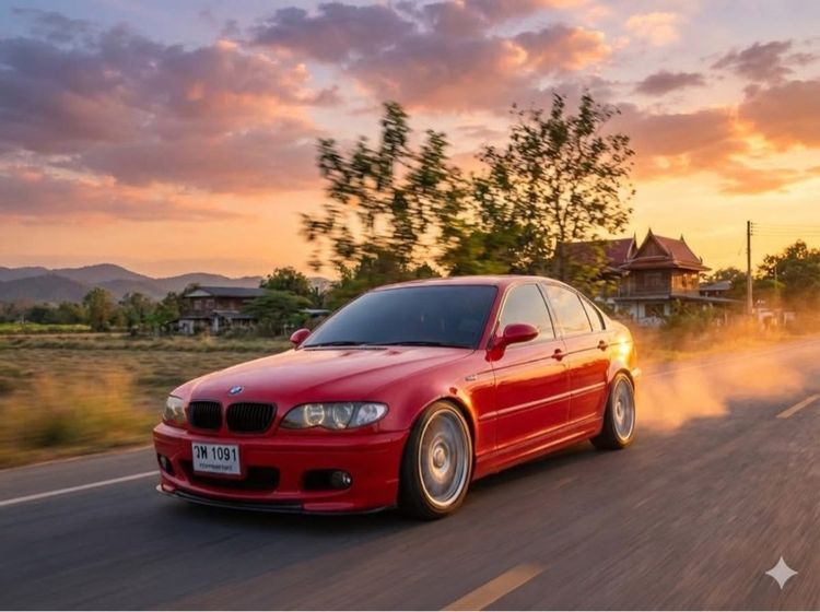 รถ BMW Series 3 318i สี แดง