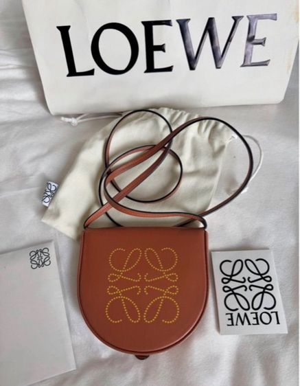 Loewe heel pouch small