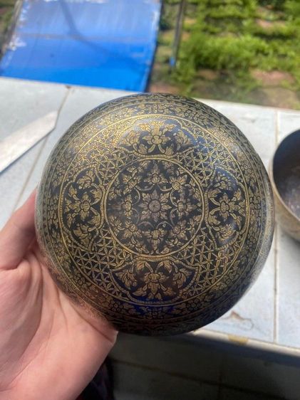 ขันถมทอง 2 ใบ ขายคู่ สมบูรณ์ ลดสุดๆ รูปที่ 3