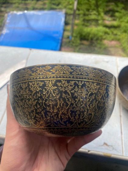 ขันถมทอง 2 ใบ ขายคู่ สมบูรณ์ ลดสุดๆ รูปที่ 2