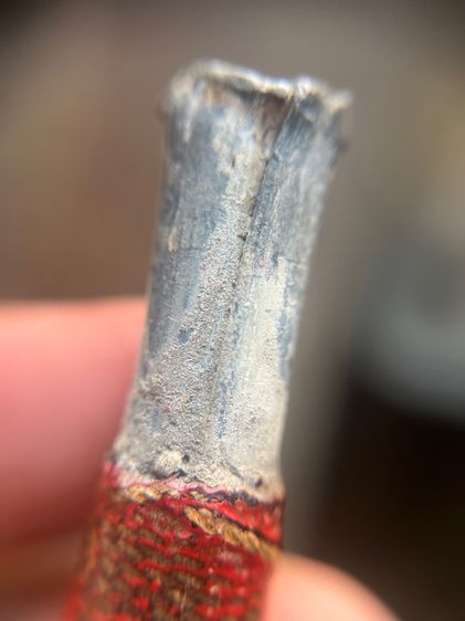 ตะกรุดตะกั่วยาว 3.8 นิ้วลงรักชาติแดงมันมันไม่ทราบที่(มีสินค้าหลายรายการกดเข้ามาดูในโปรไฟล์ได้เลยครับ) รูปที่ 5