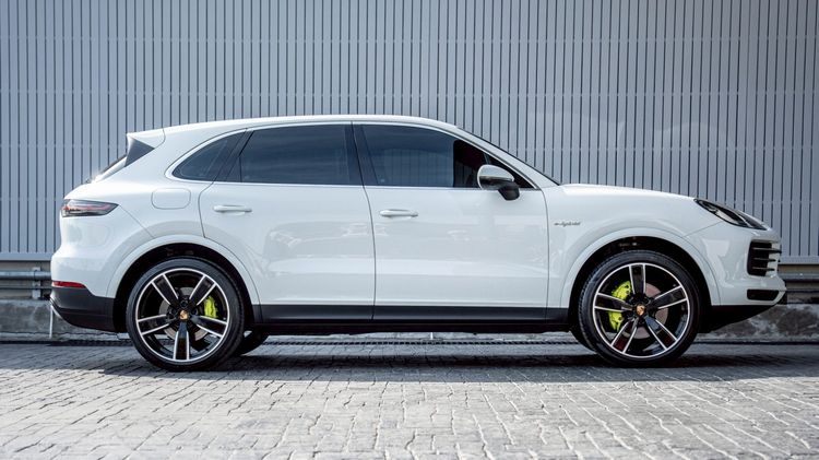Porsche Cayenne 2020 3.0 E-Hybrid 4WD Utility-car ปลั๊กอินไฮบริด (PHEV) ไม่ติดแก๊ส เกียร์อัตโนมัติ ขาว รูปที่ 4
