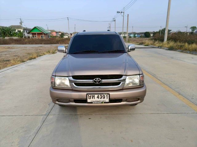 Toyota Hilux Tiger D4D 2004 รุ่นย่อยอื่นๆ Pickup ดีเซล เกียร์ธรรมดา น้ำตาล รูปที่ 4