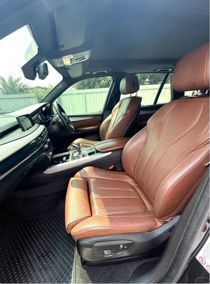 BMW X5 2014 3.0 xDrive30d M Sport 4WD Utility-car ดีเซล ไม่ติดแก๊ส เกียร์อัตโนมัติ ดำ รูปที่ 4