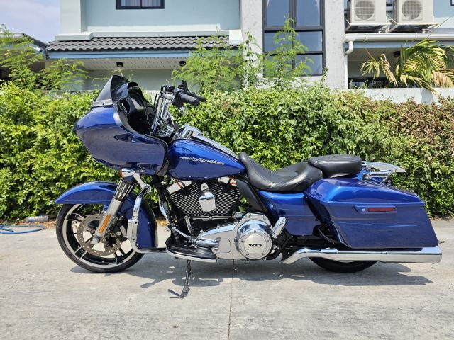 Harley Davidson Road Glide y'2015 รูปที่ 2