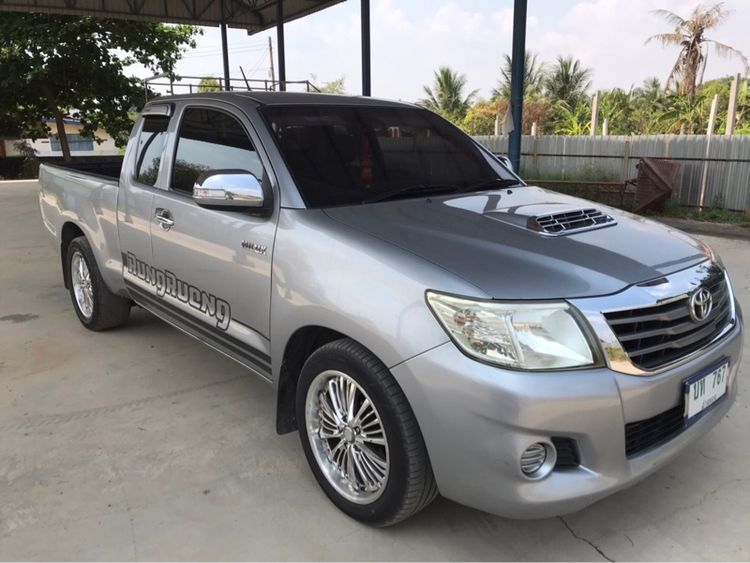รถ Toyota Hilux Vigo Champ Smart Cab 2.5 E สี เทา