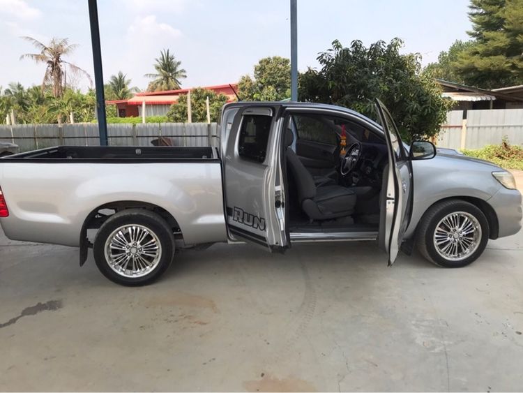 Toyota Hilux Vigo Champ 2014 Smart Cab 2.5 E Pickup ดีเซล ไม่ติดแก๊ส เกียร์ธรรมดา เทา รูปที่ 3