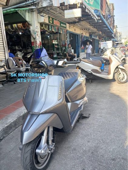 Lambretta X300  รูปที่ 5