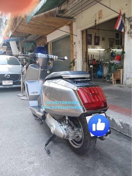 Lambretta X300  รูปที่ 8