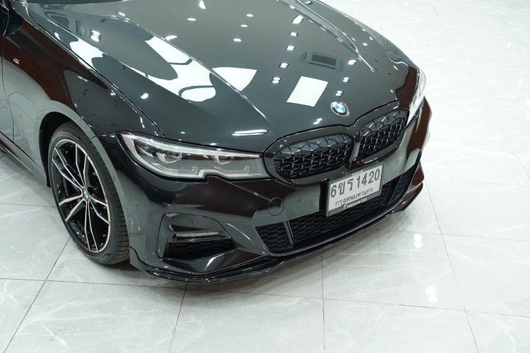 BMW Series 3 2020 330e Sedan ไฮบริด เกียร์อัตโนมัติ ดำ รูปที่ 2